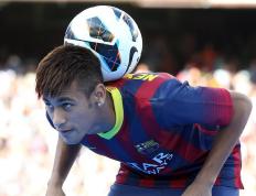 梅西在皇家马德里比赛中败北，反败为胜引发热议！热度持续攀升的简单介绍